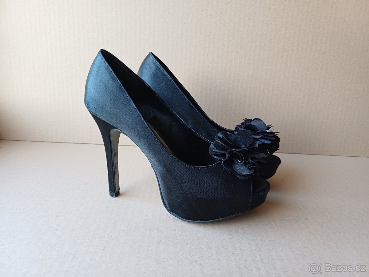 Černé lodičky na platformě vel.37 - 8