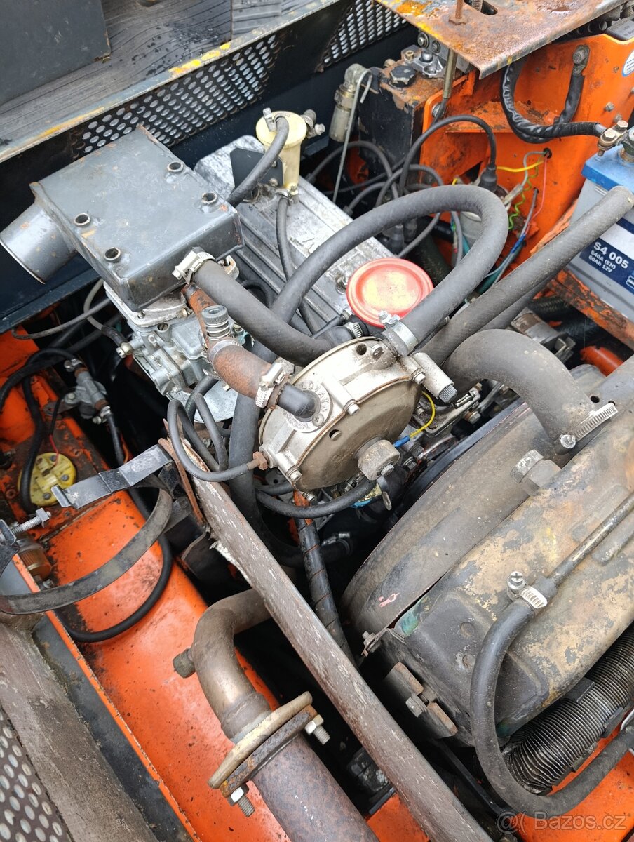 Vzv - 8
