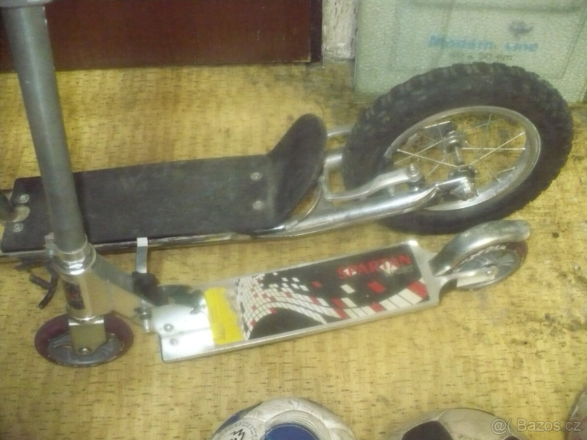 kolo,brusle, koloběžky,skateboard,míče - 8