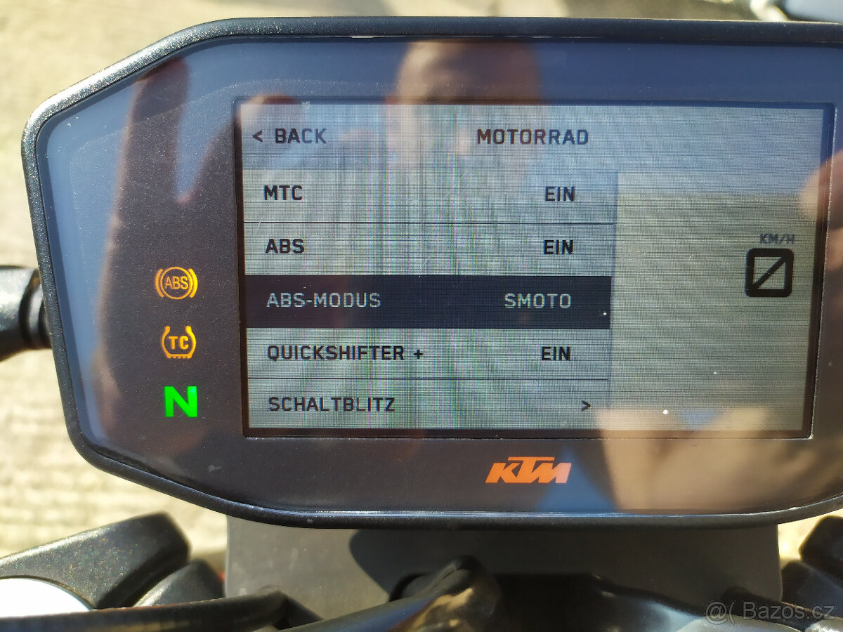 KTM 790 Duke-2018 - 8