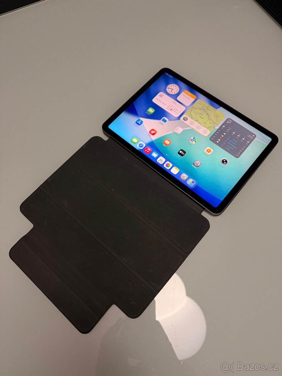 Apple iPad Air 5 2022 - 8