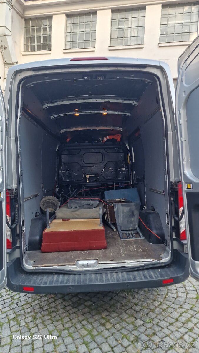 Stěhování, odvoz nábytku i odpadu v Praze - 8