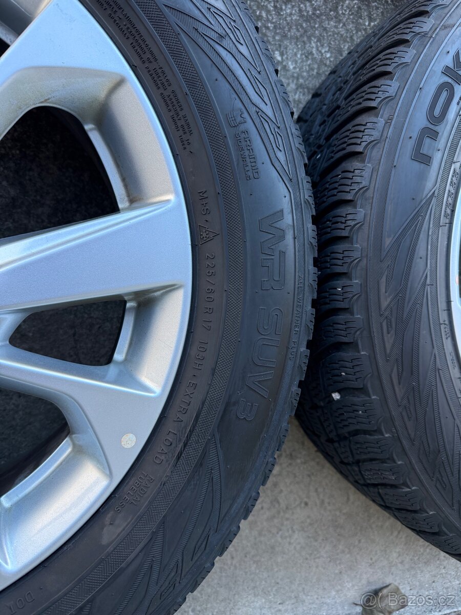 Alu kola Hyundai 5x114,3 R17 zimni Nokian 225/60/17 - 8