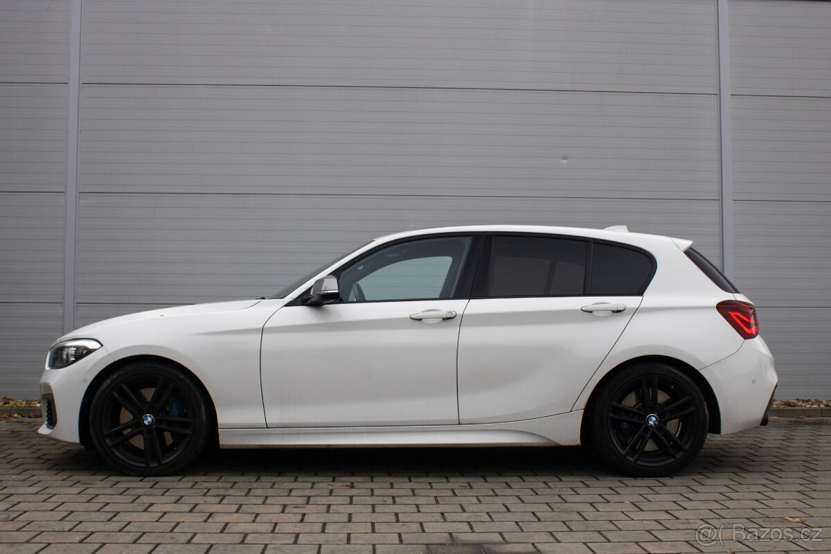BMW M140i xDrive - 8