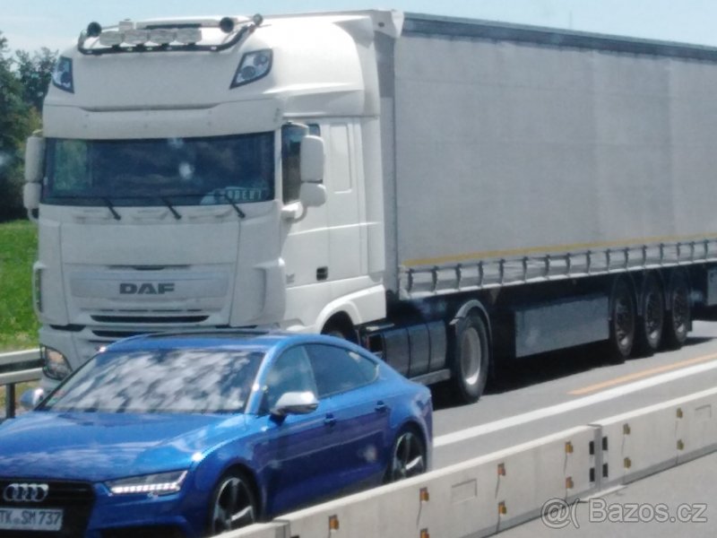Daf XF 480 pravý přední roh kabiny mírně poškozený - 8