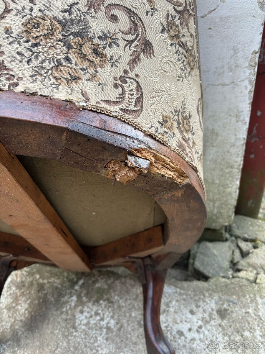 Křeslo - 8
