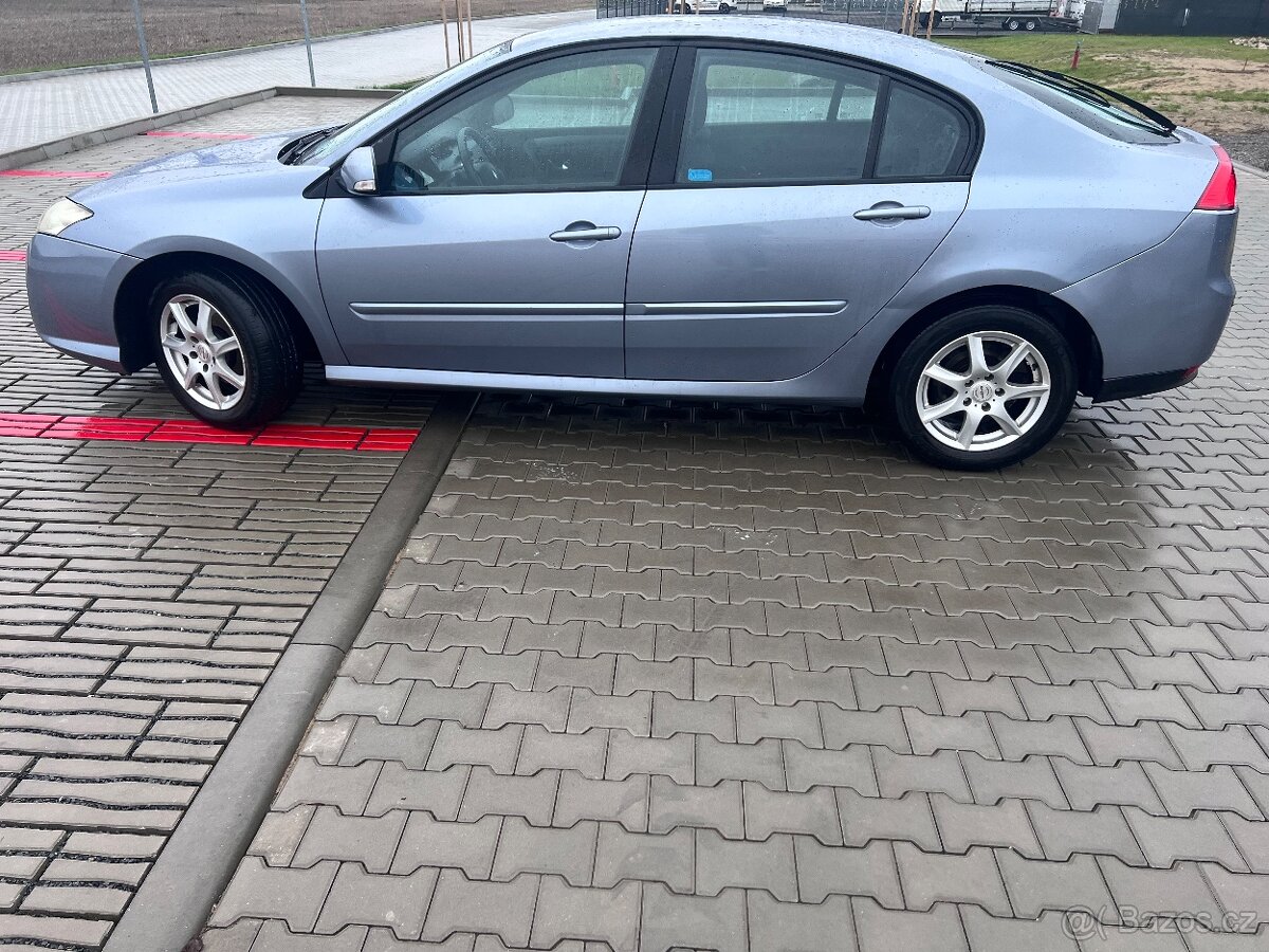 Renault Laguna 1.5dci - 8