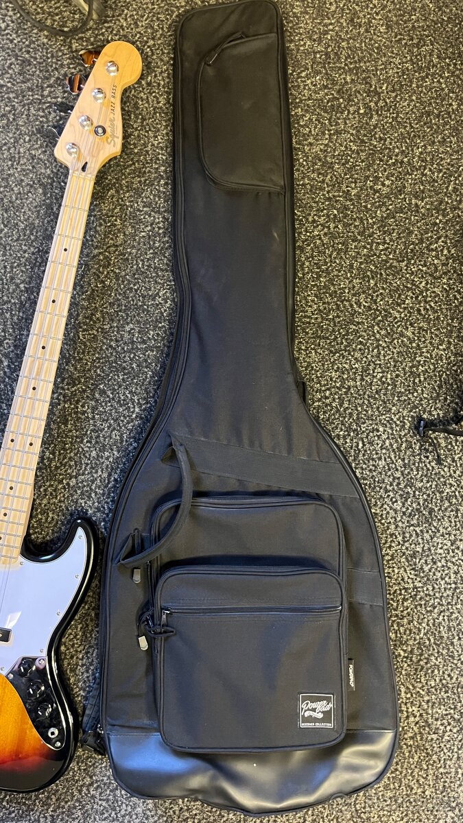 Squier Affinity Jazz Bass - 8