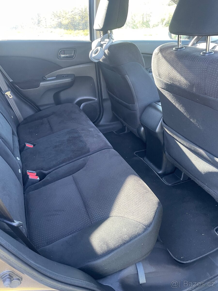 Honda CR-V 2.0i - 8