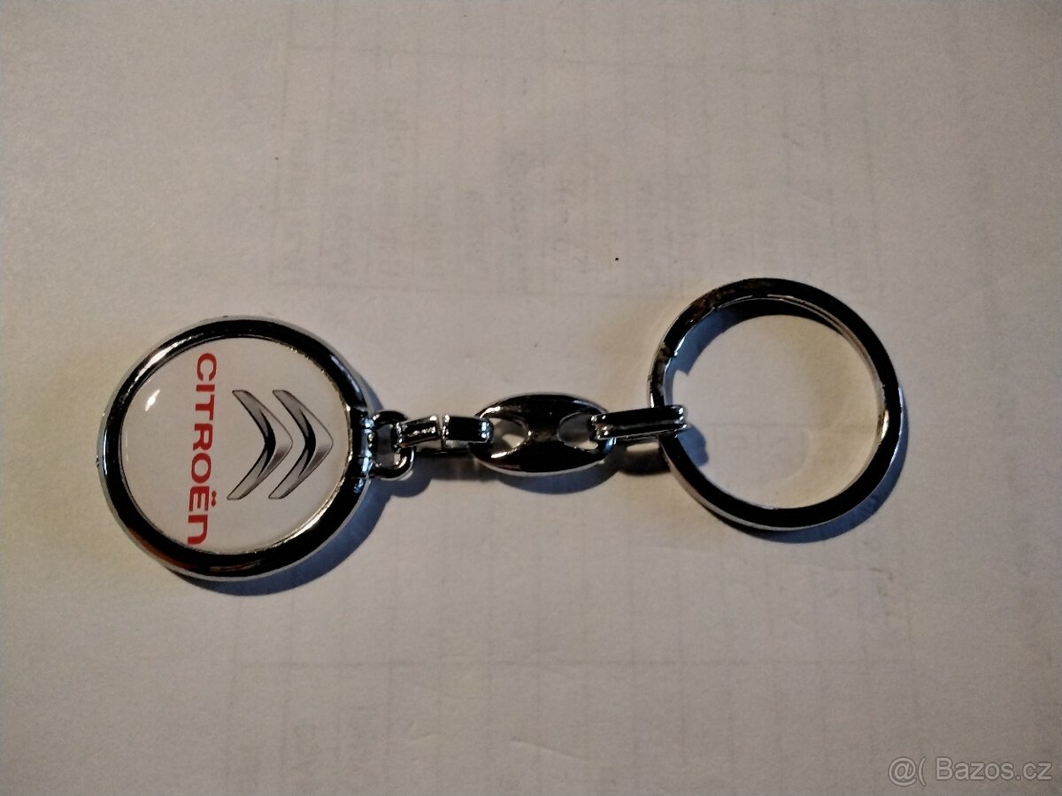 Přívěšky ke klíčům, kovové oboustranné - 8