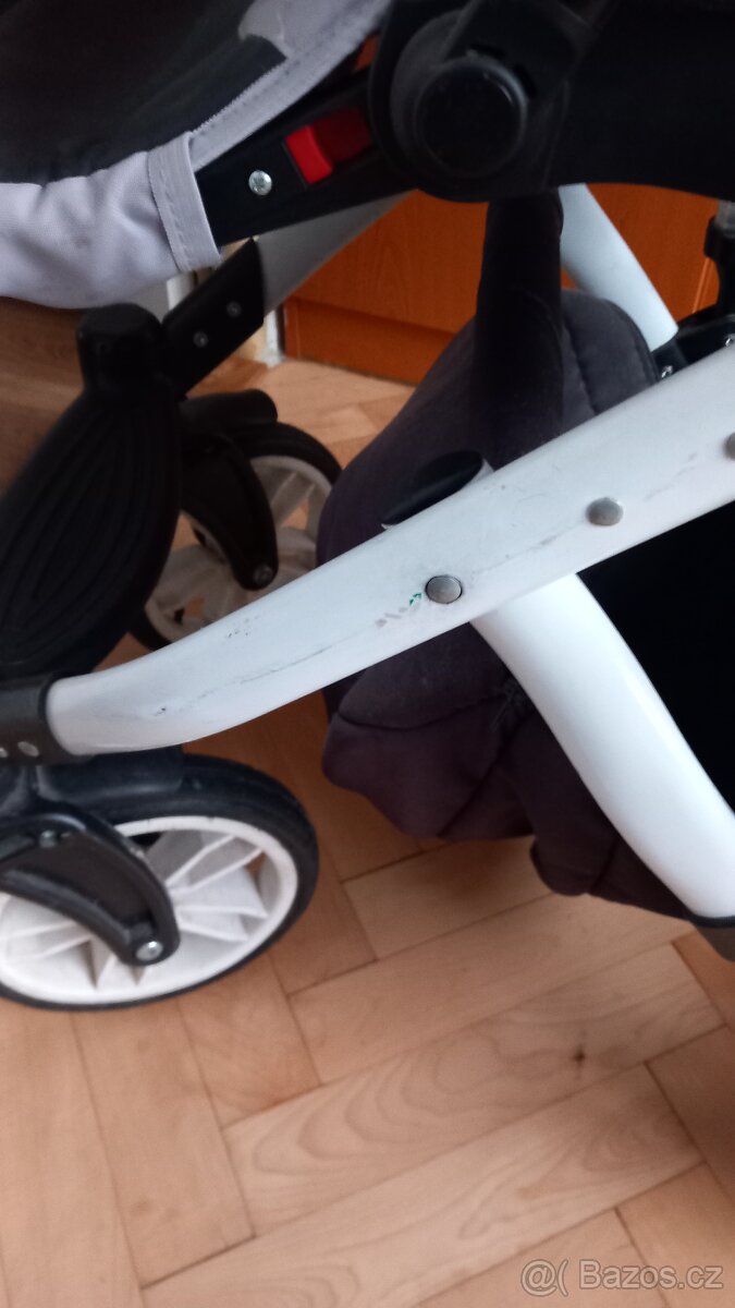 Kočárek dvojkombinace - 8