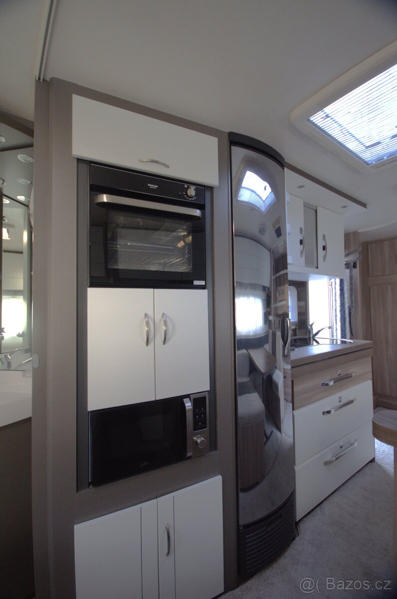 Hobby Excellent Edition 560 KMFe - 8