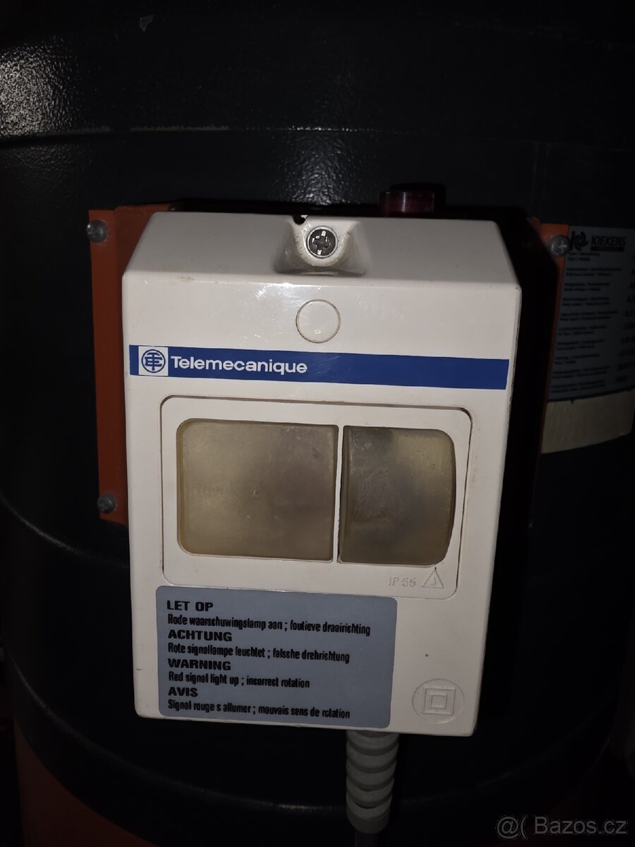 Průmyslový vysavač - 8