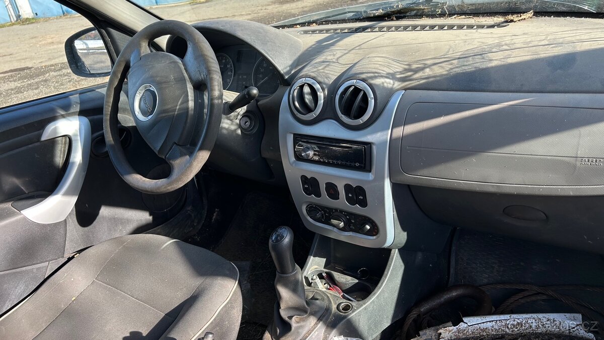 Dacia Logan 1.6 LPG (2012) - 8