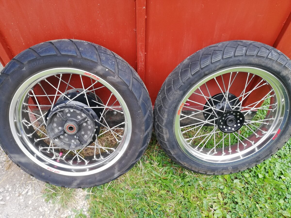 Yamaha XT 600 motardová kola - 8