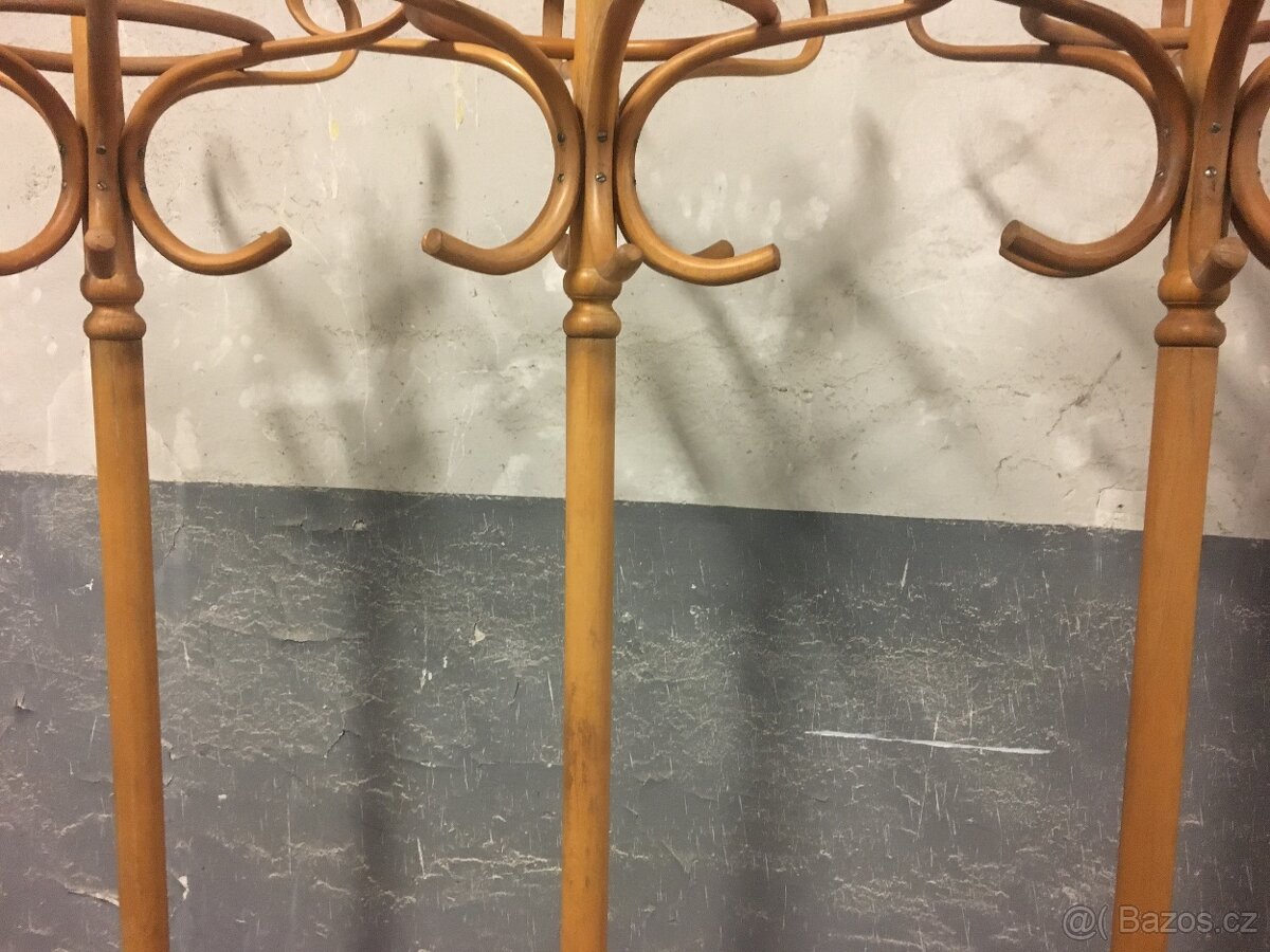 VESAK TON / THONET - 8