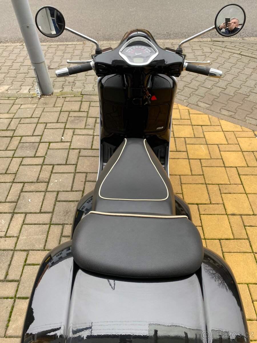 Piaggio Vespa GTS 125 Super Sport Top - 8