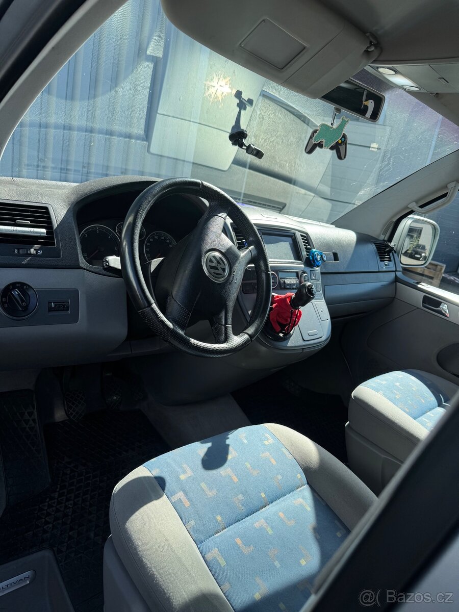 Vw multivan t5 1.9TDI 77kw - 8
