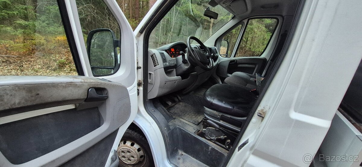 Peugeot boxer 2.2HDI rok 2011 valnik - 8