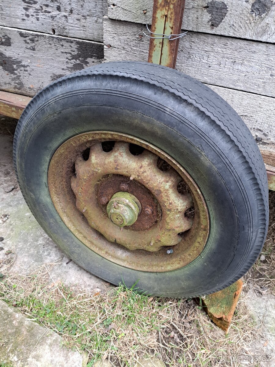 vlek za traktůrek - 8