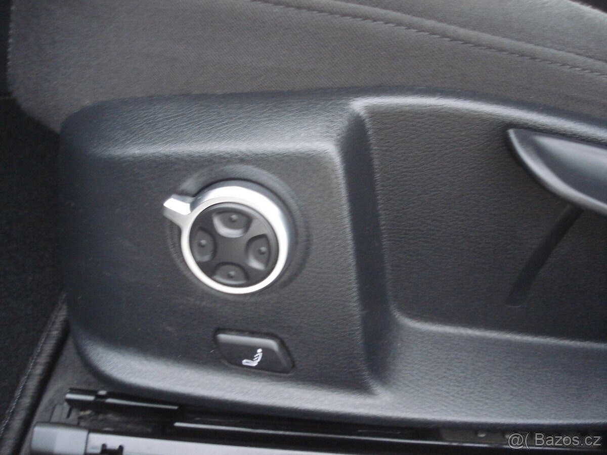 Audi A4 2.0 TDi NAVI AUT. - 8
