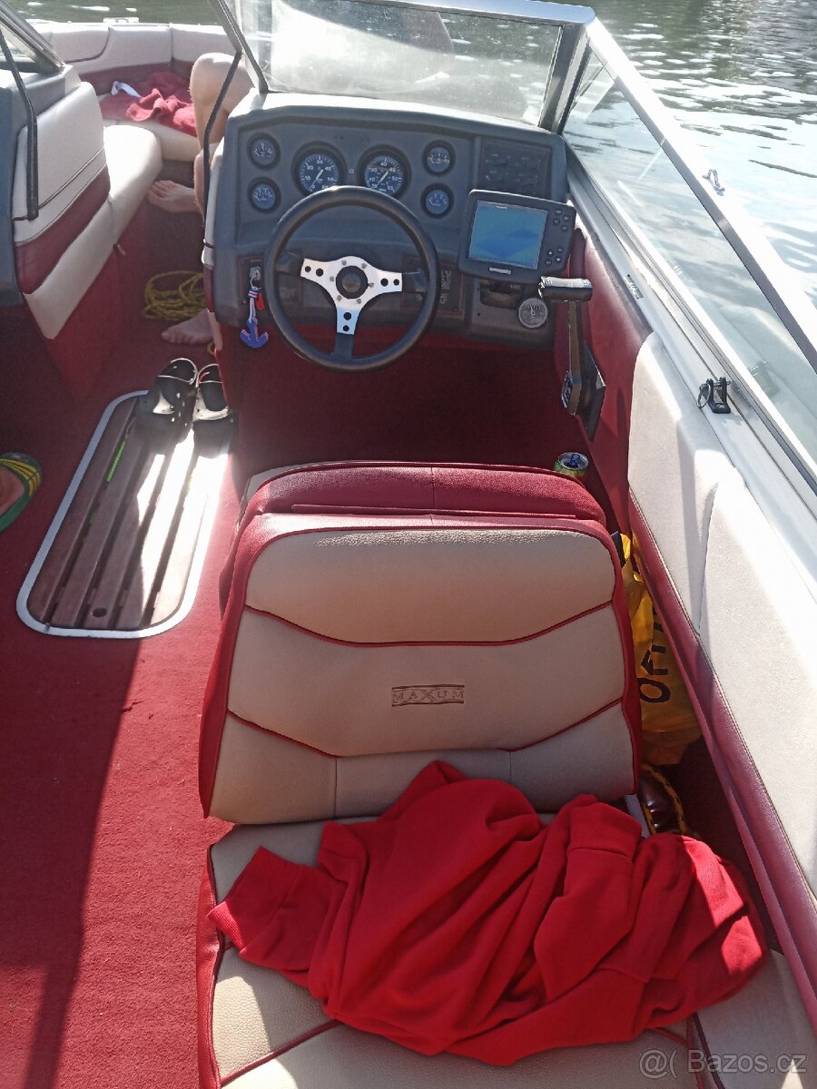 Motorový člun maxum 1800sr - 8