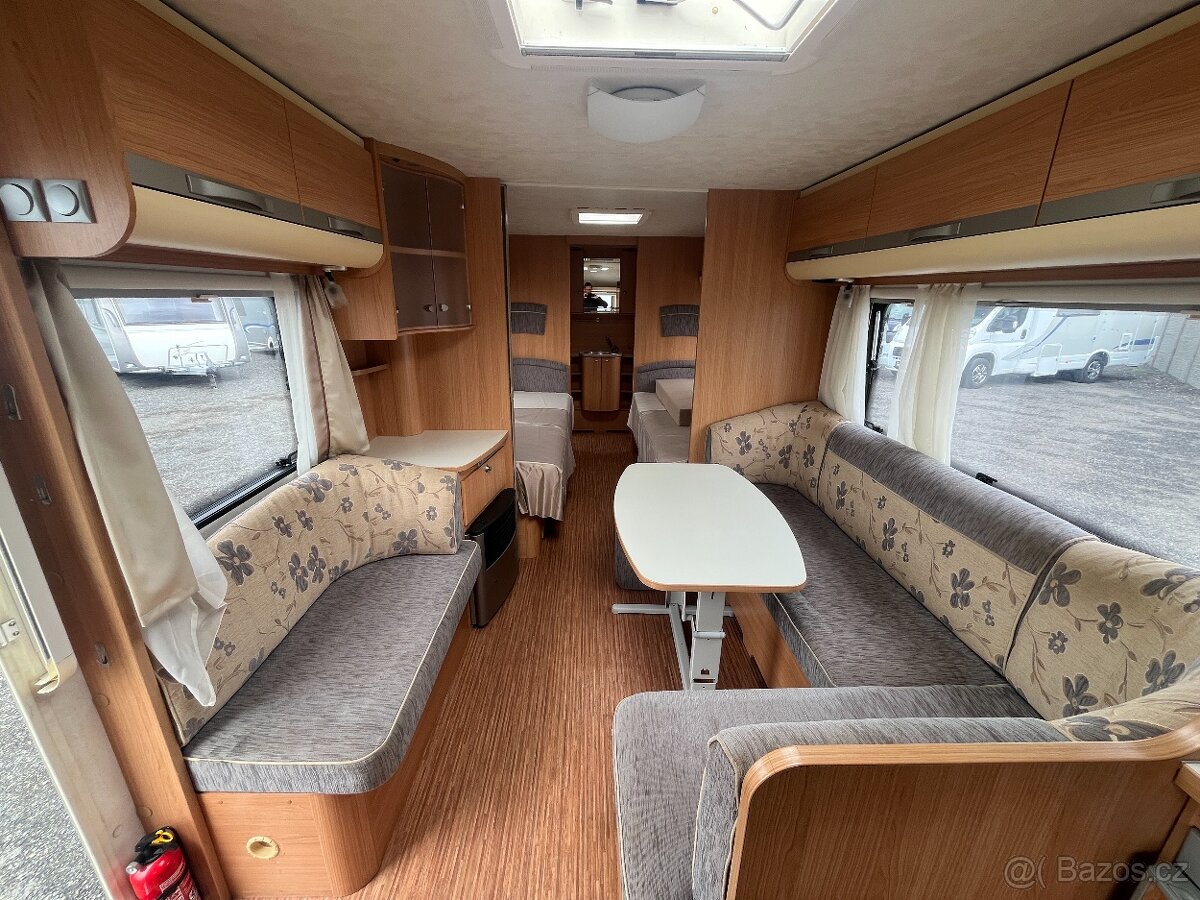 Adria Adora 613HT + předstan - 8