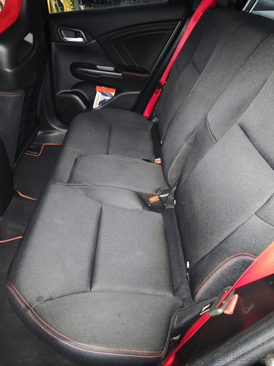 Honda Civic TypeR FK2 - 8