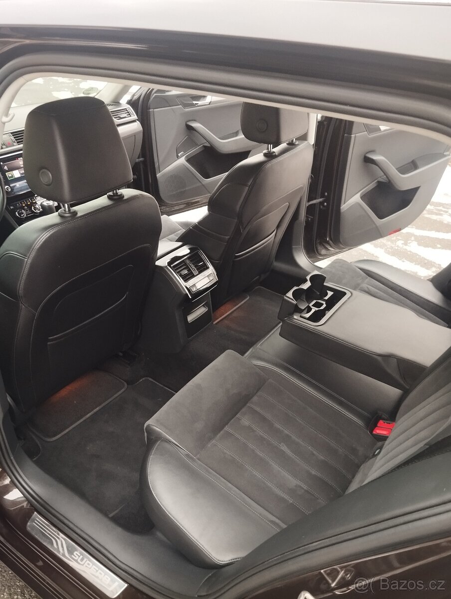 Škoda Superb 3 kombi 2.0 tdi 110kw - 8