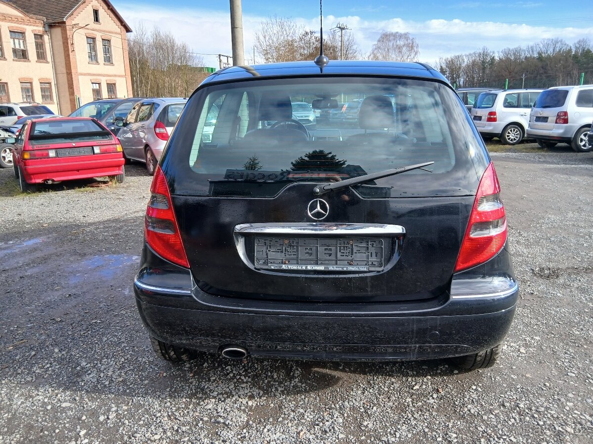 Mercedes-Benz A 1.7i, Avantgarde - 8