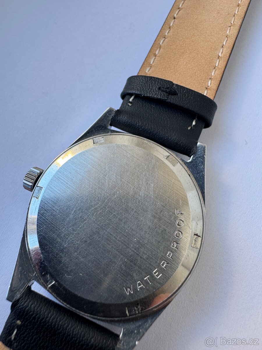 Mechanické hodinky Omega Geneve ref. 136.041 - 8