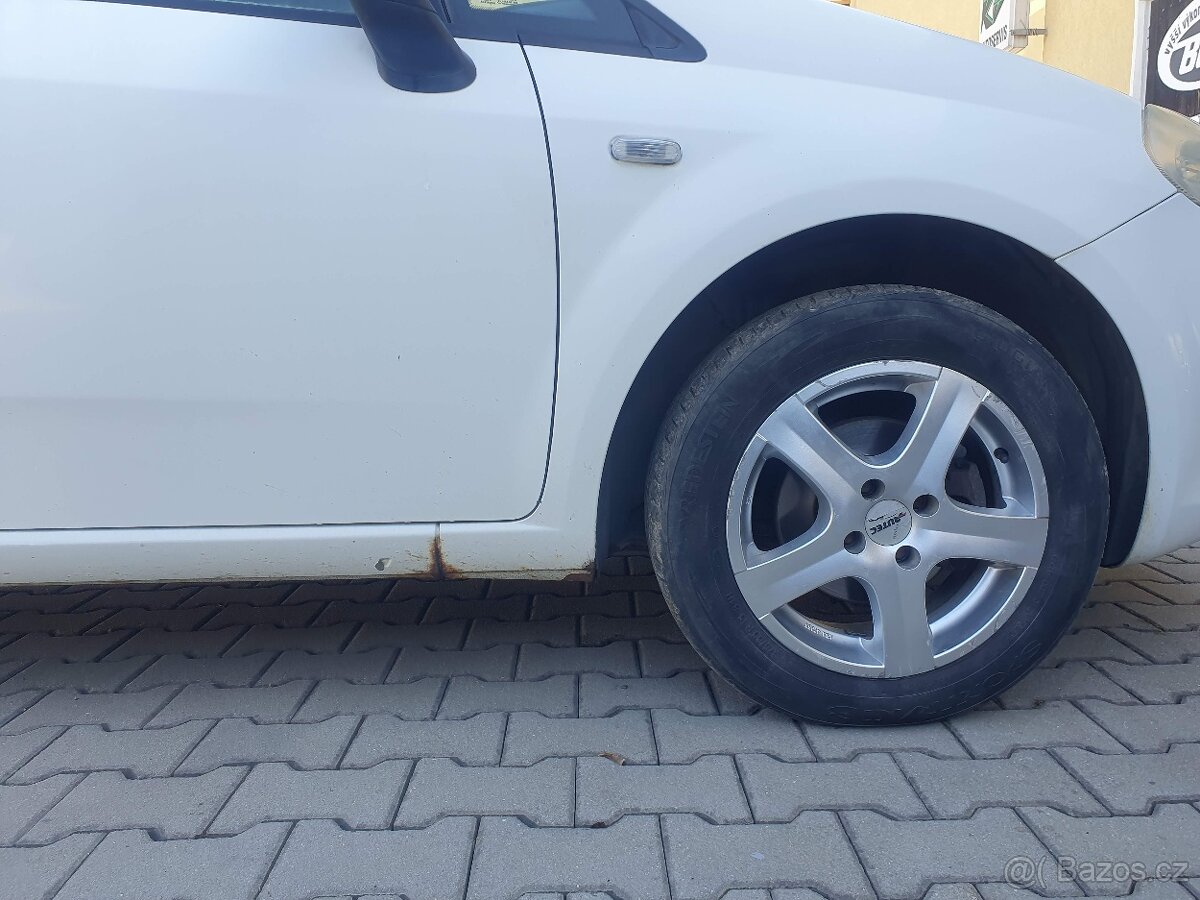 Fiat Grande Punto 1.3 D Multijet - 8