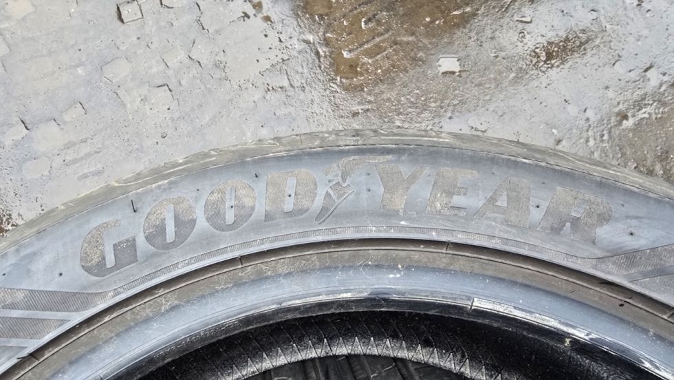 Letní pneu 245/45/18 Good Year - 8