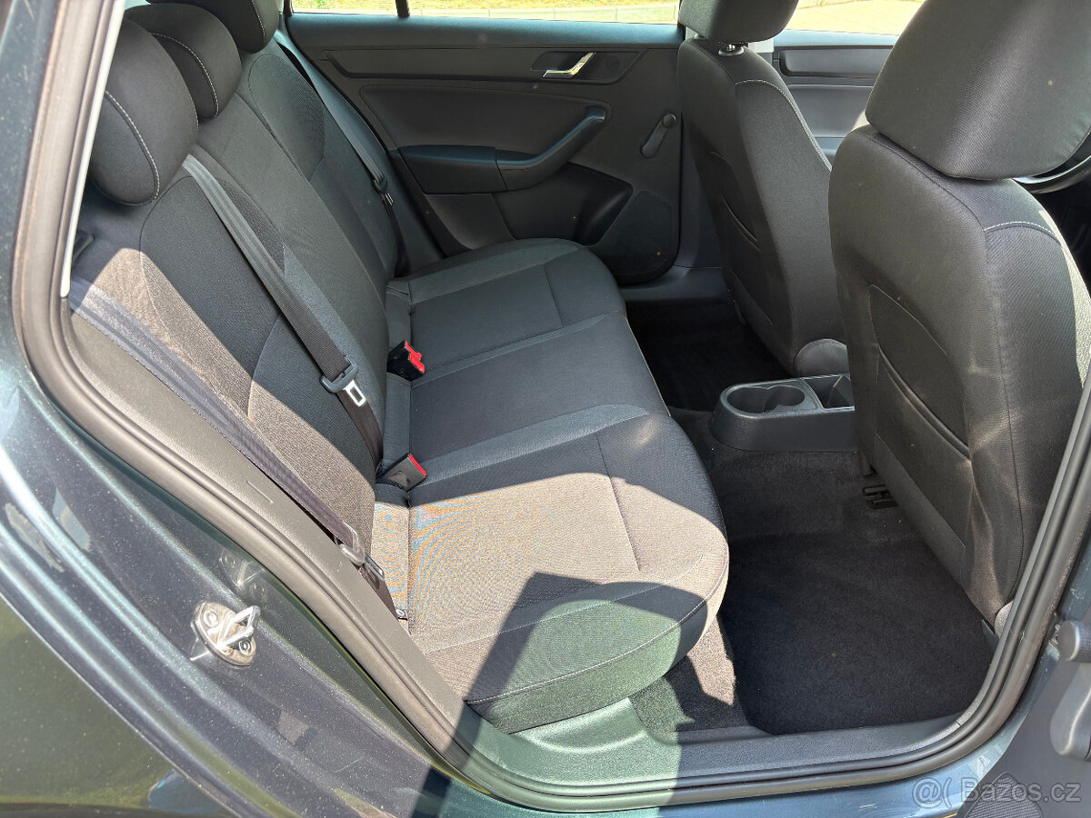 Škoda Rapid 1.2 TSi, navi, BT, tempomat - 8