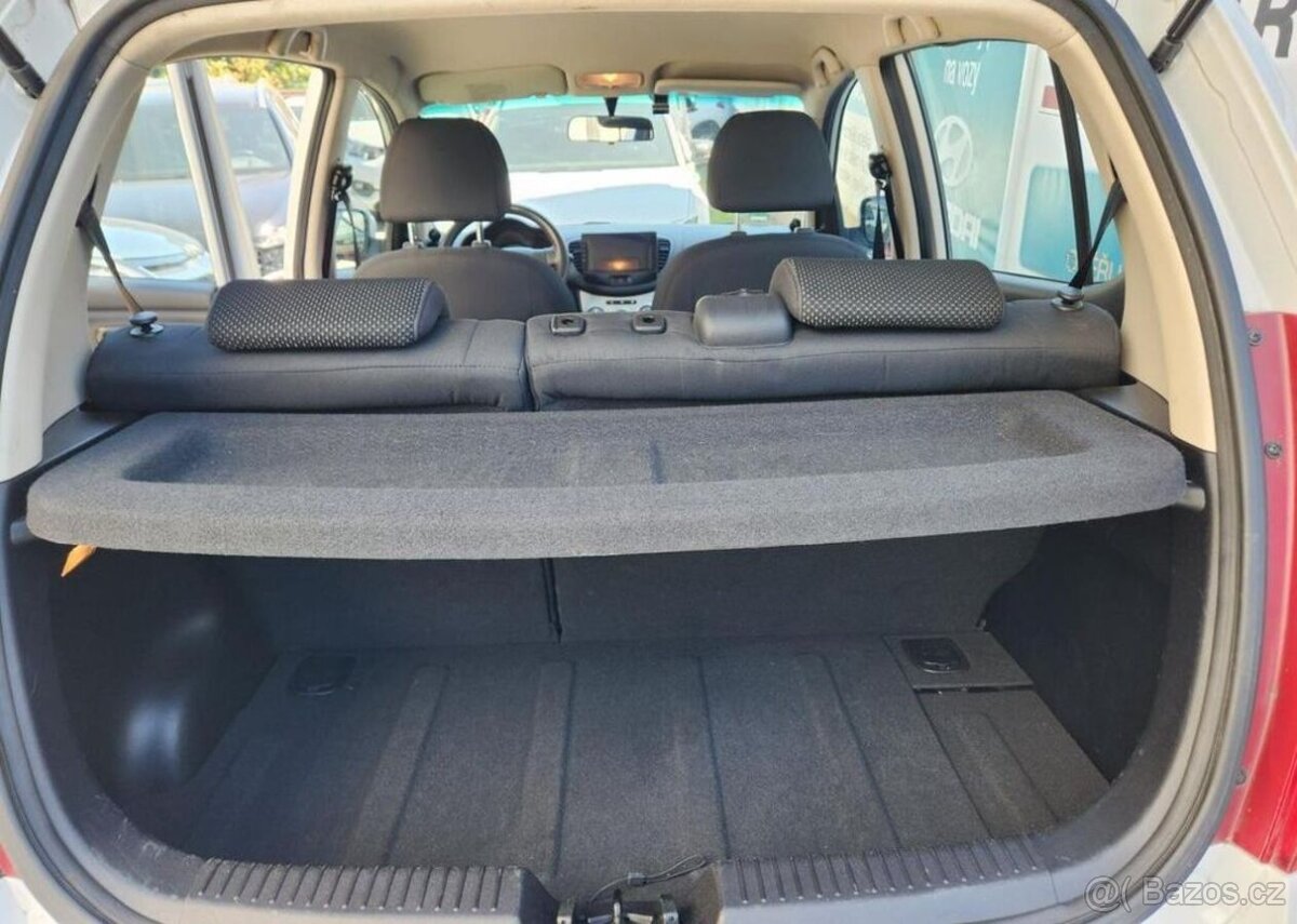 Hyundai i10 1.0-KAMERA-KLIMA - 8