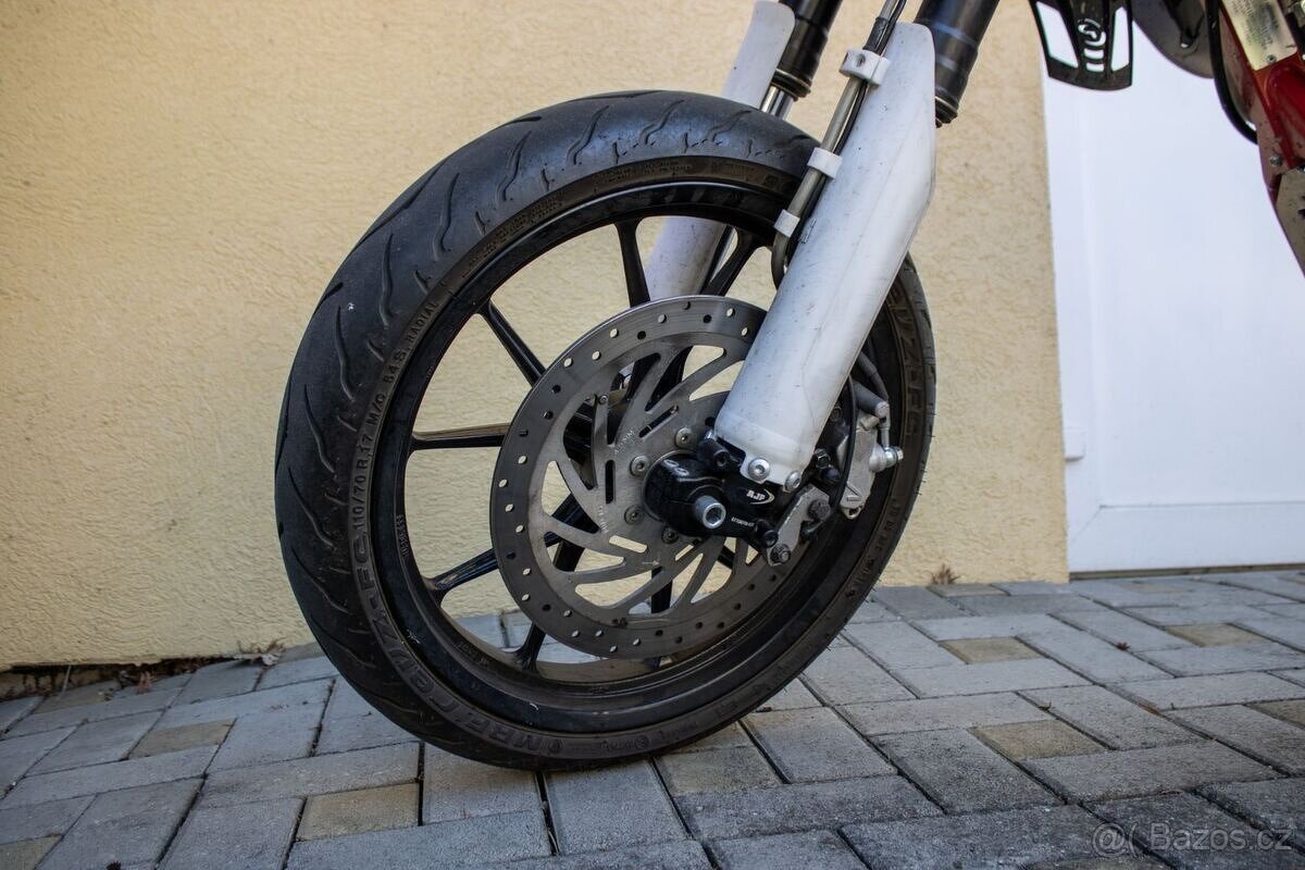 AJP PR4 240 Enduro - 8