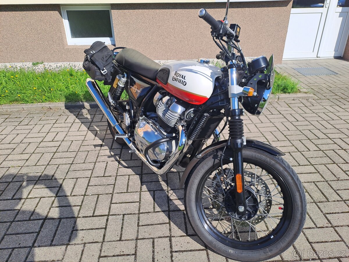 Royal Enfield Interceptor 650 - 8
