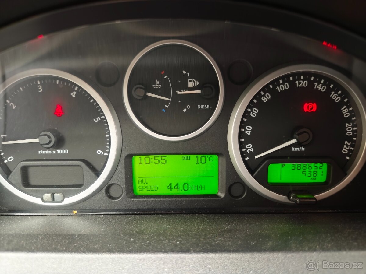 Land Rover Discovery 3 - 8