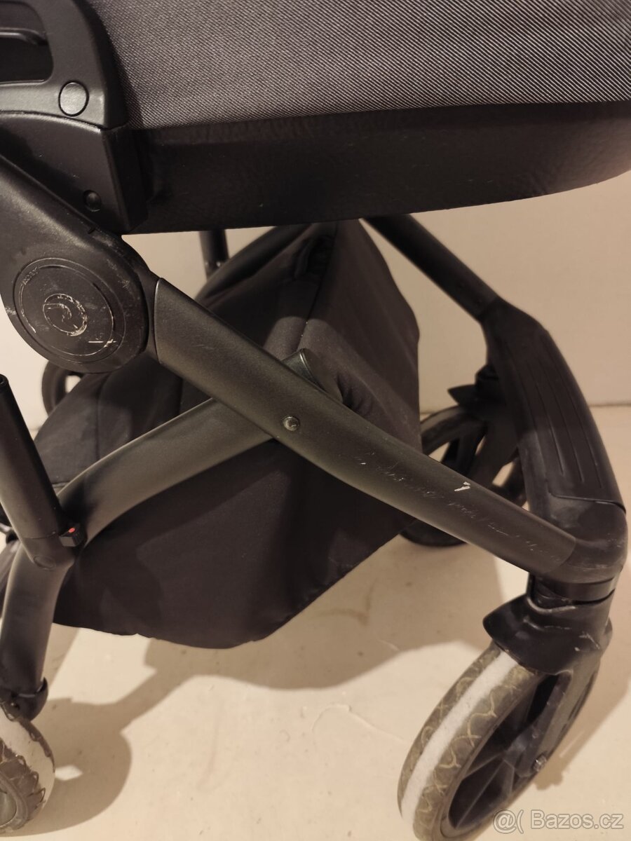 Kočárek Bloom Roan 2021, kombinace 3v1 - 8