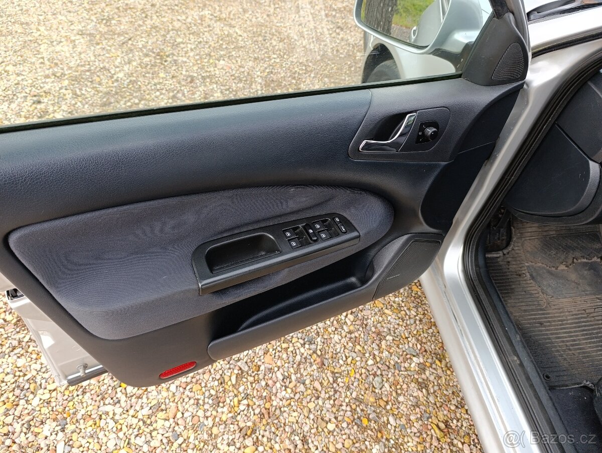 Škoda Octavia 1.9 TDi combi klima - 8