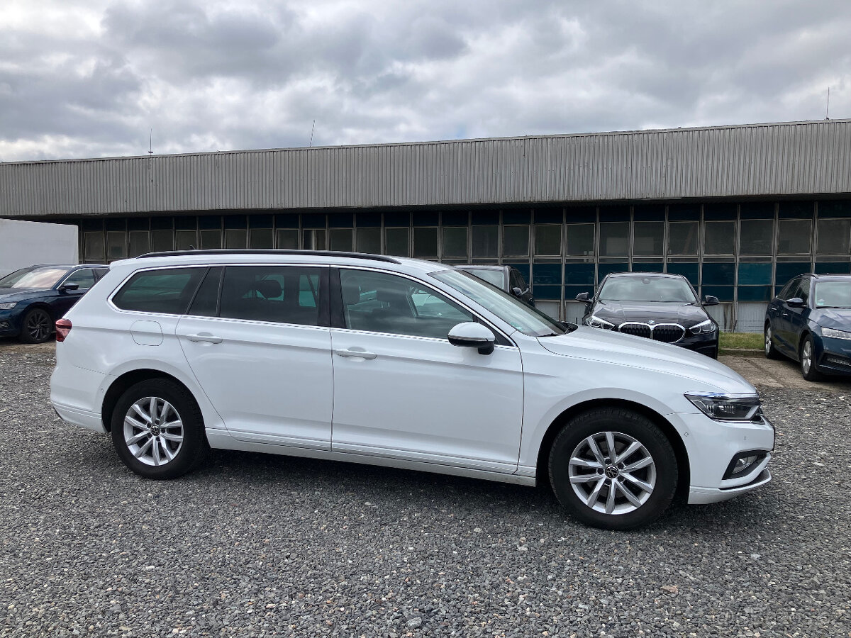 VOLKSWAGEN PASSAT - 8