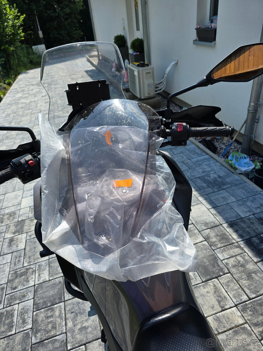 Kawasaki Versys-X 300 - 8