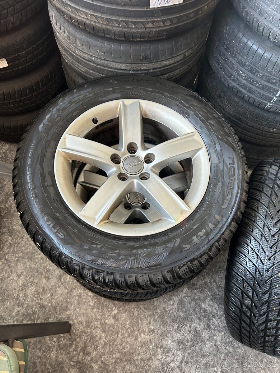 Audi Kola 235/65 R17 - 8