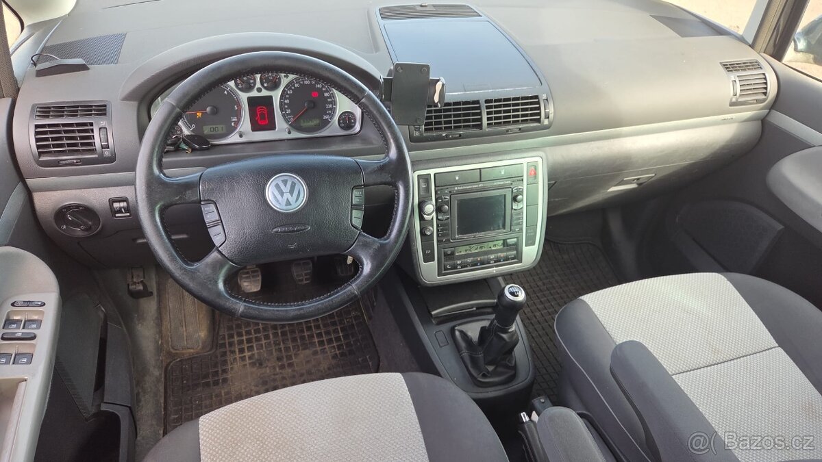 Prodám N.D. VW Sharan 4x4 TDi 85kW. - 8