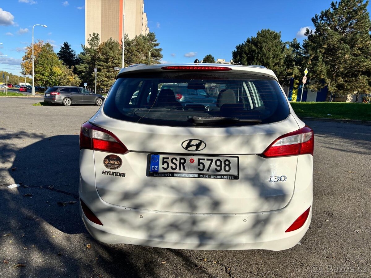 Hyundai i30 2015, 1.6 CRDi - 8