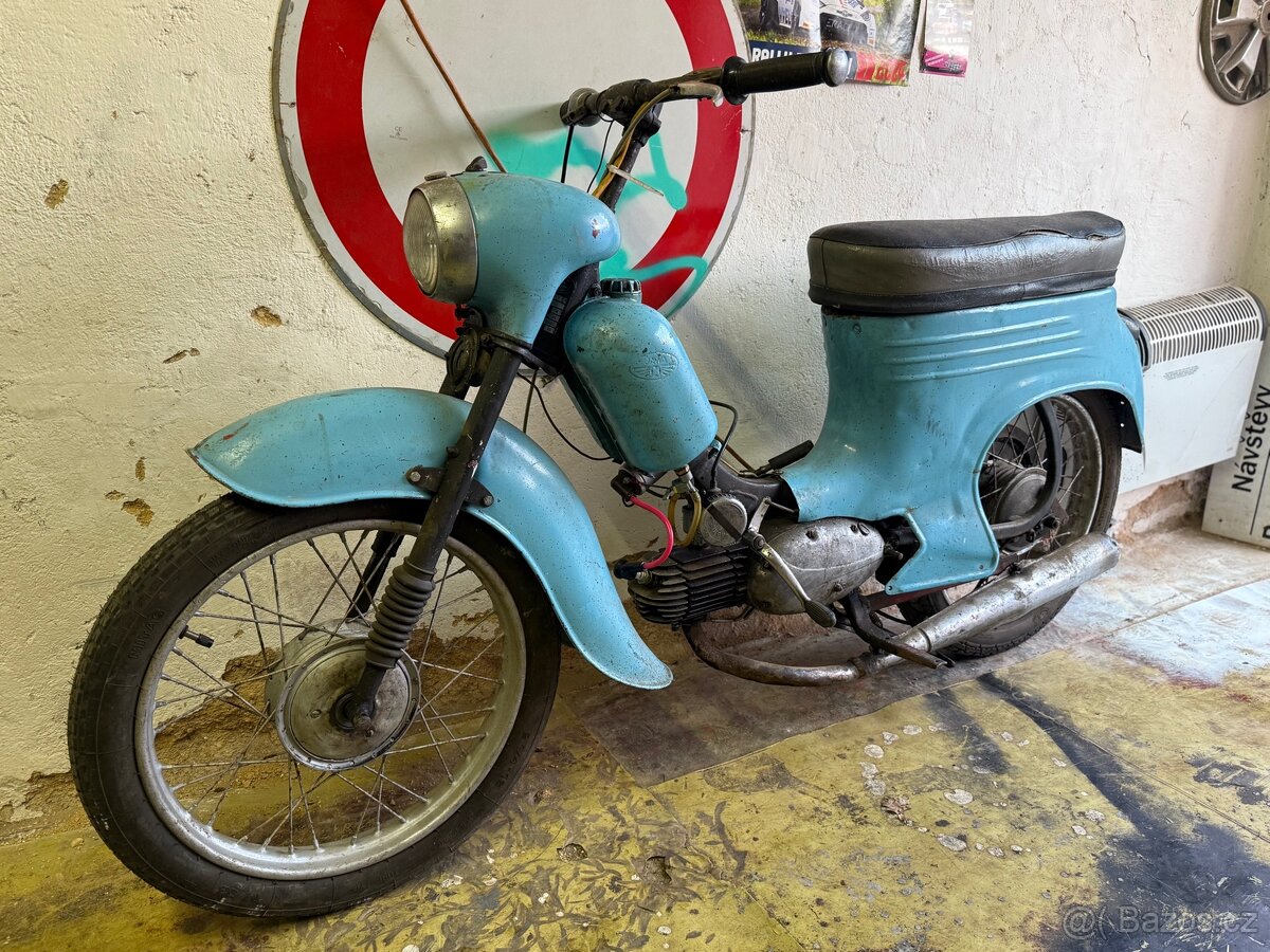 Jawa 555 pionýr - 8
