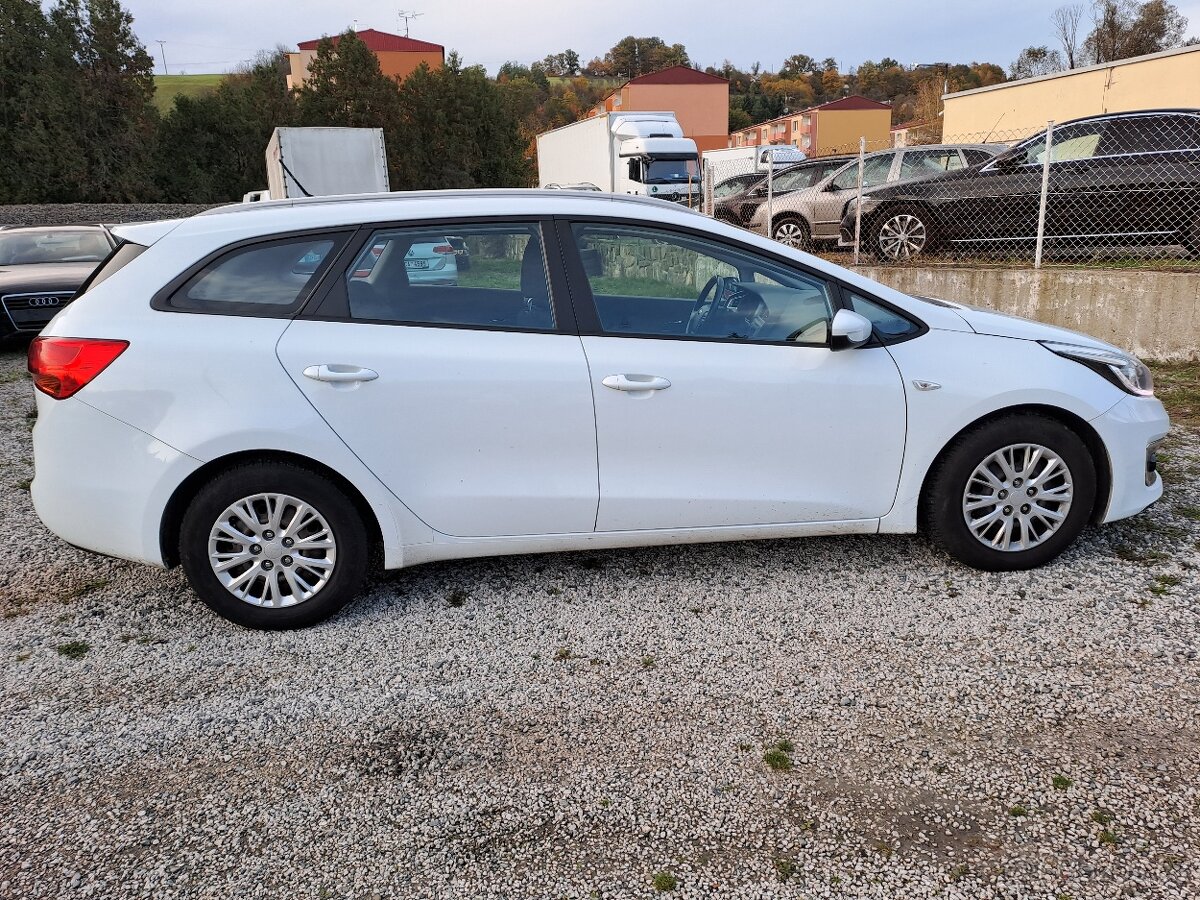 Kia Ceed 1,6 CRDI, 100 kW, SW, - 8