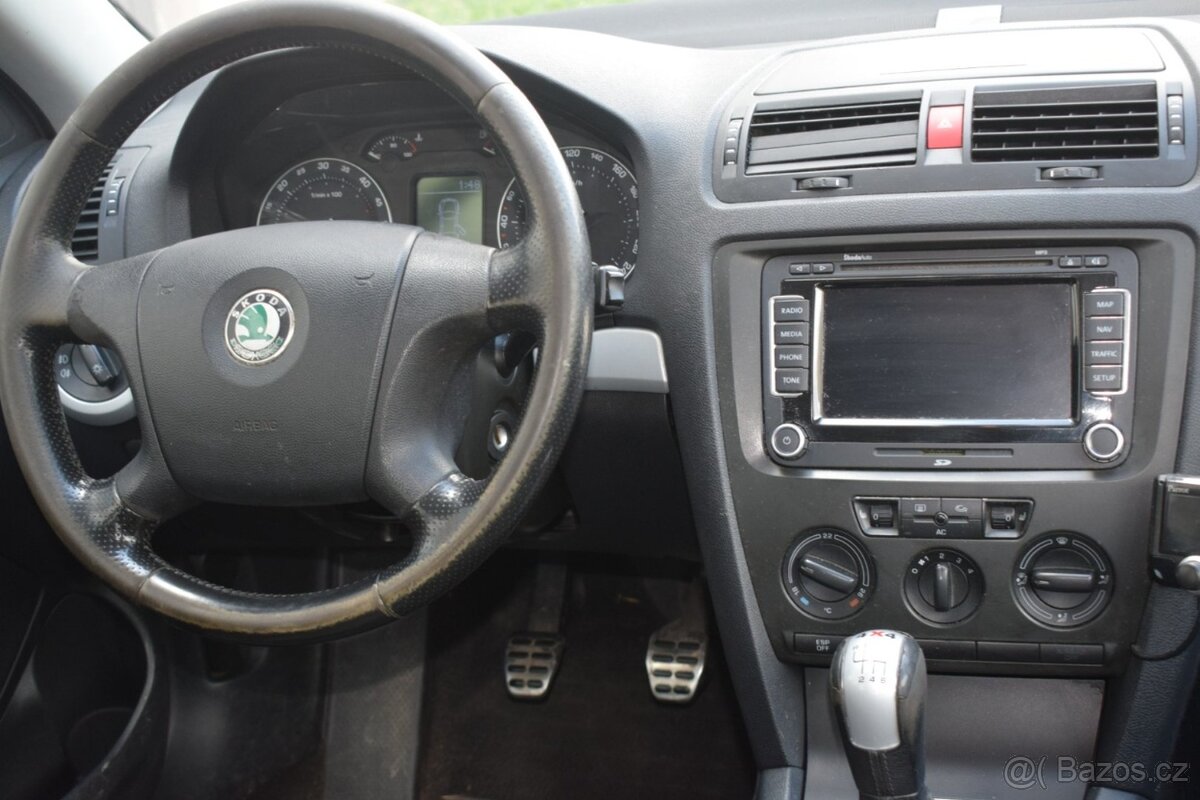 Škoda Octavia scout - 8