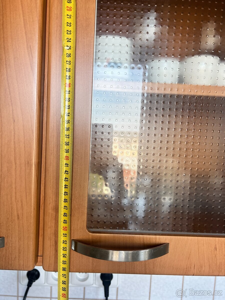 Kuchyňská linka včetně spotřebičů - 8