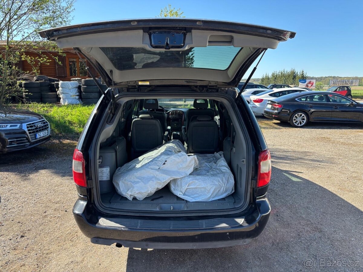 Chrysler Grand Voyager 2.8 CRD Automat 7 Míst - 8
